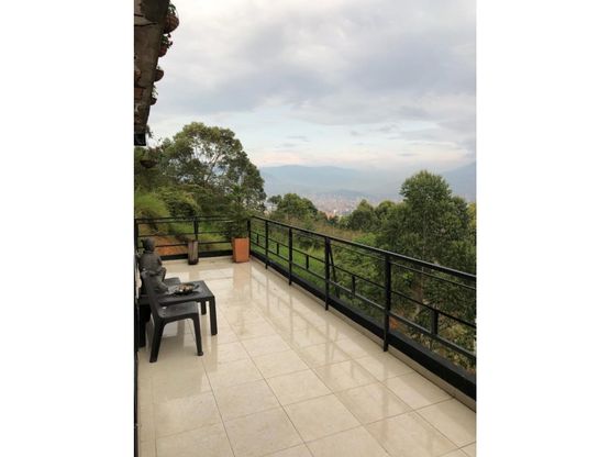 Apartamento disponible para Venta en Medellín con un valor de $175,000,000 código 67119