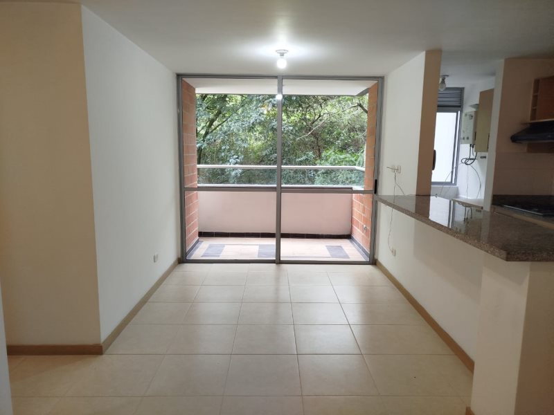 Apartamento disponible para Arriendo en Medellin con un valor de $3,800,000 código 67320
