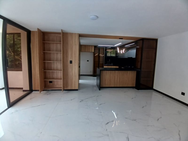 Apartamento disponible para Ambos en Medellin Poblado Foto numero 1