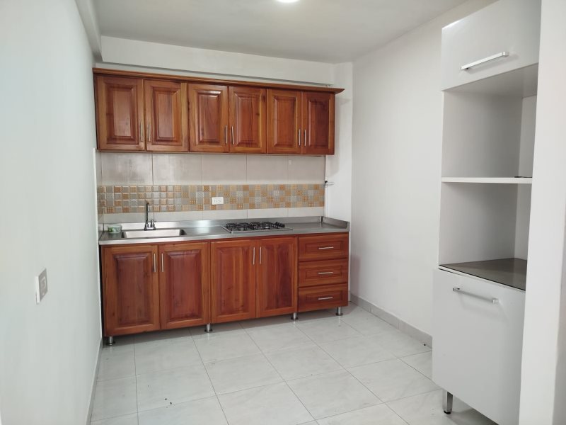 Casa disponible para Arriendo en Medellin Laureles Foto numero 1