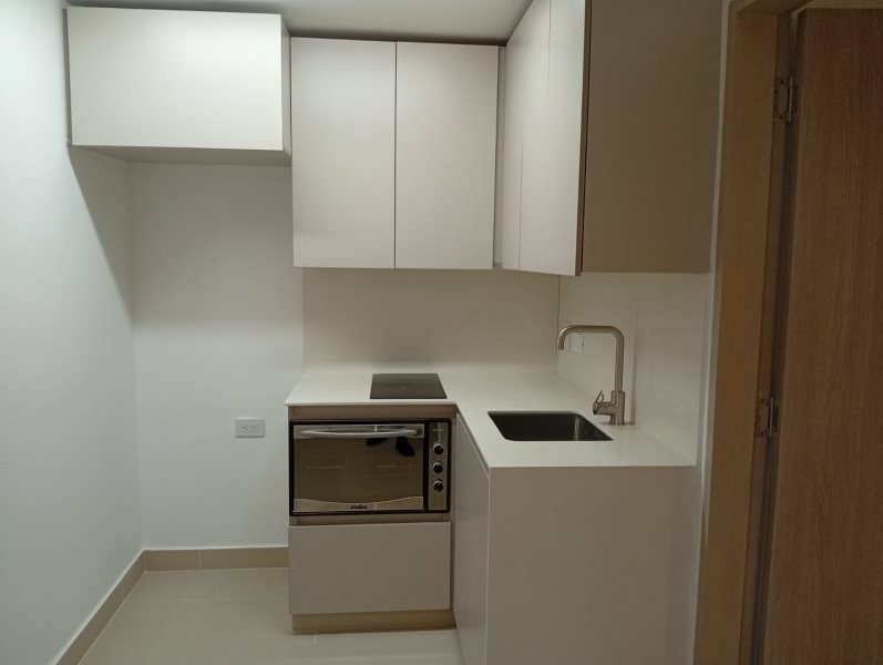 Apartaestudio disponible para Arriendo en Medellin Laureles Foto numero 1