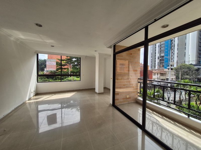 Apartamento disponible para Arriendo en Medellin Laureles Estadio Foto numero 1