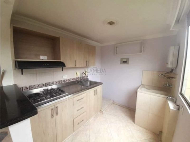Apartamento disponible para Arriendo en Medellin San Javier Foto numero 1