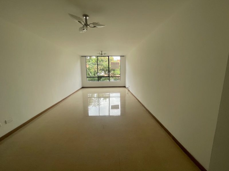 Apartamento disponible para Arriendo en Medellin Conquistadores Foto numero 1