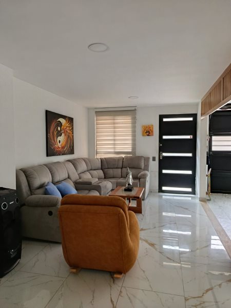 Casa disponible para Venta en Medellin Carmen De Viboral Foto numero 1