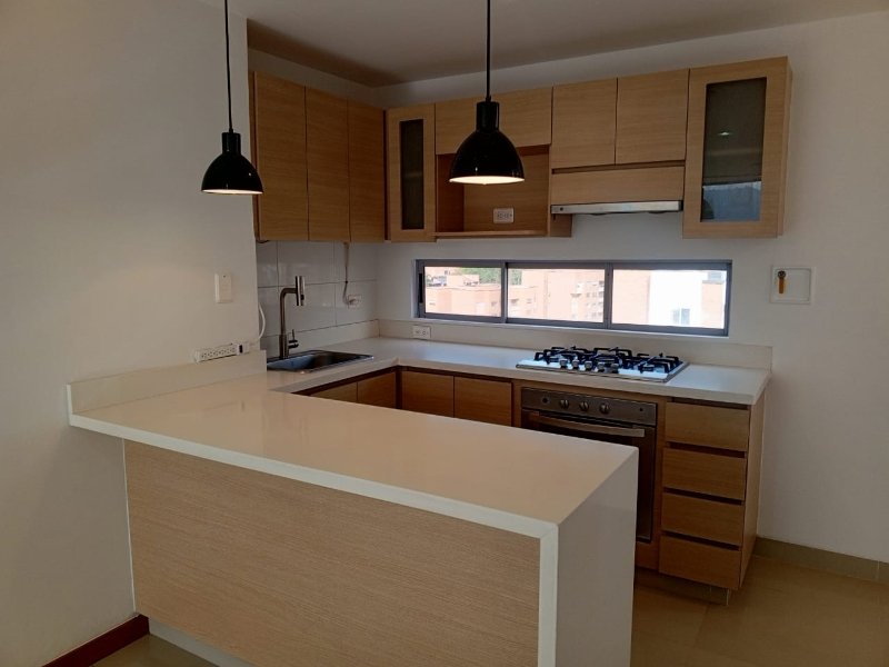 Apartamento disponible para Arriendo en Envigado El Esmeraldal Foto numero 1