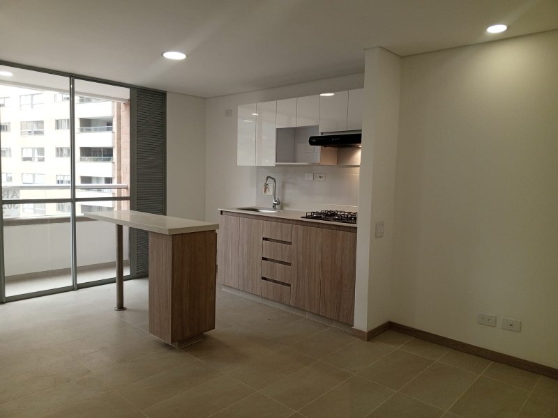 Apartamento disponible para Arriendo en Sabaneta Loma De San José Foto numero 1