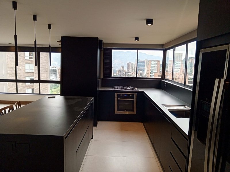 Apartamento disponible para Ambos en Medellin Poblado Foto numero 1