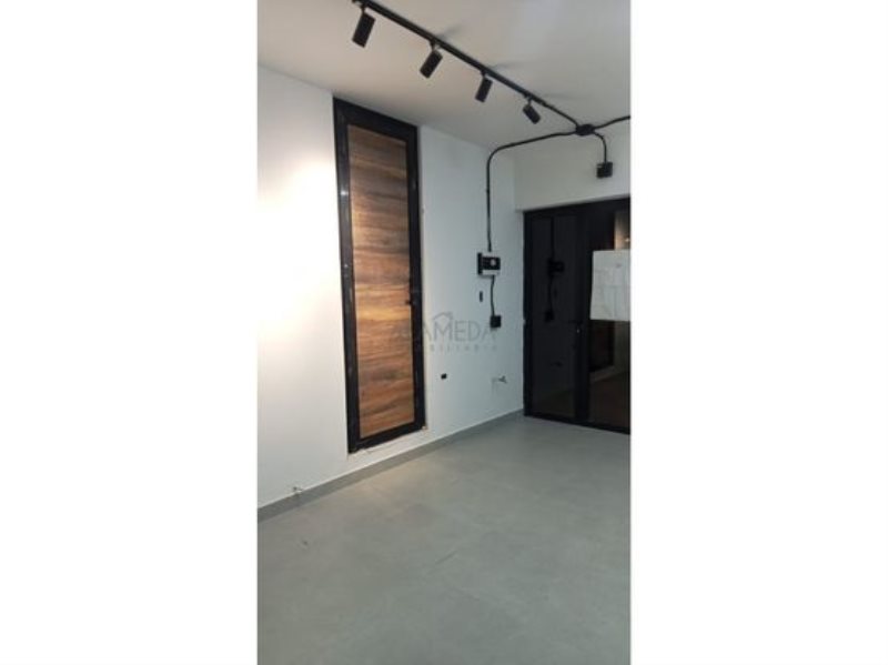 Local disponible para Arriendo en Medellin Simon Bolivar Foto numero 1