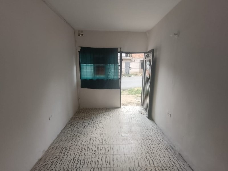 Apartaestudio disponible para Arriendo en Medellin Villa Hermosa Foto numero 1