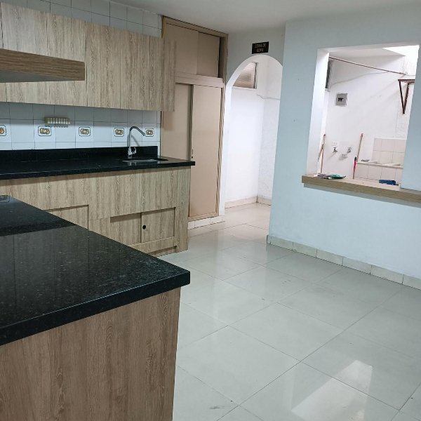 Casa disponible para Venta en Medellin Laureles Foto numero 1