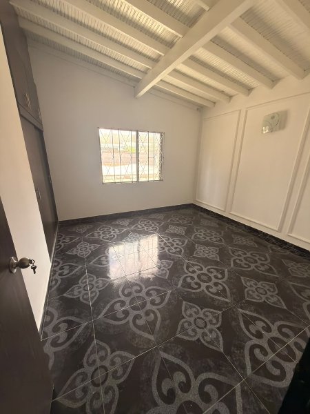 Casa disponible para Arriendo en Medellin Simon Bolivar Foto numero 1