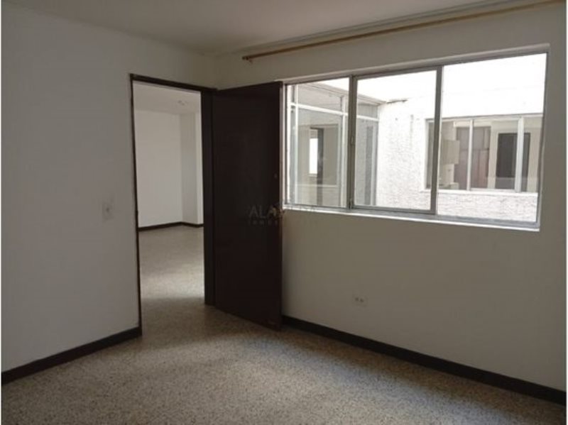 Casa disponible para Arriendo en Medellin Almeria Foto numero 1