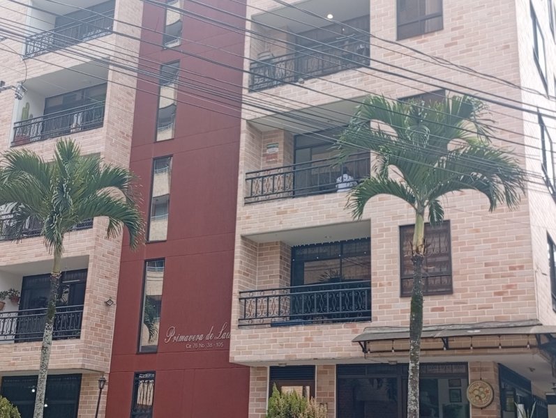 Apartamento disponible para Arriendo en Medellin Laureles Estadio Foto numero 1