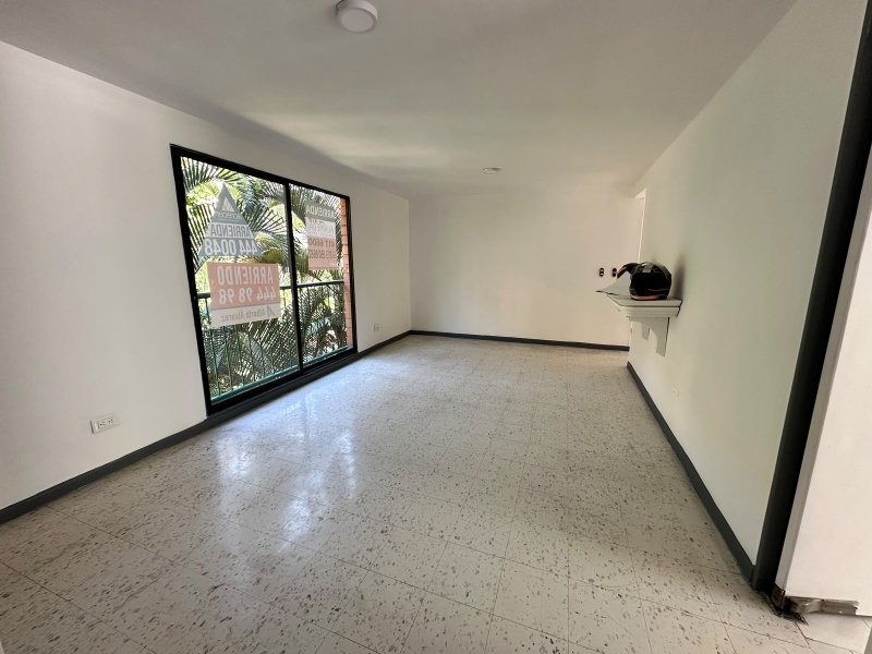 Apartamento disponible para Arriendo en Medellin Almeria Foto numero 1