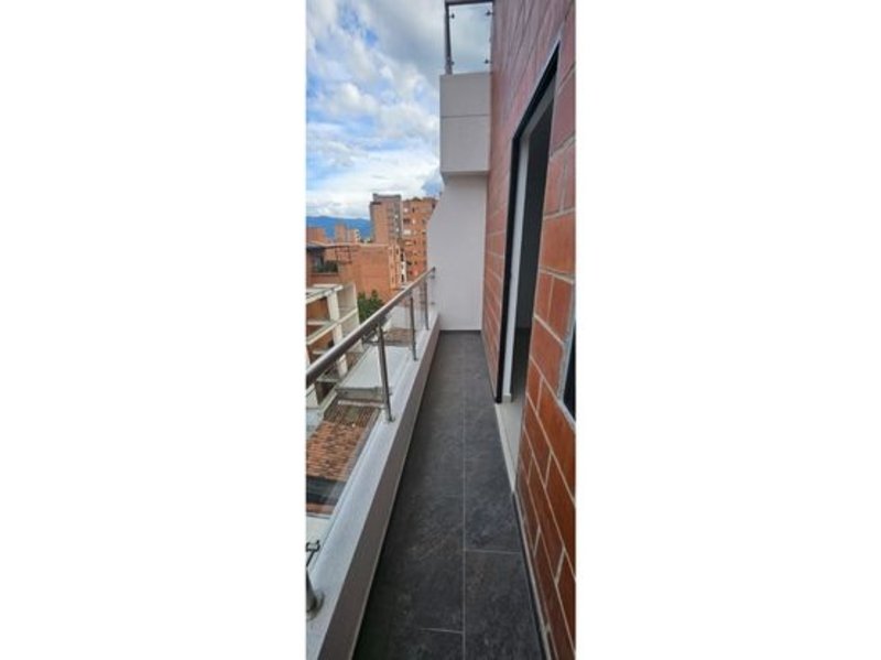 Apartamento disponible para Venta en Medellin Laureles Foto numero 1