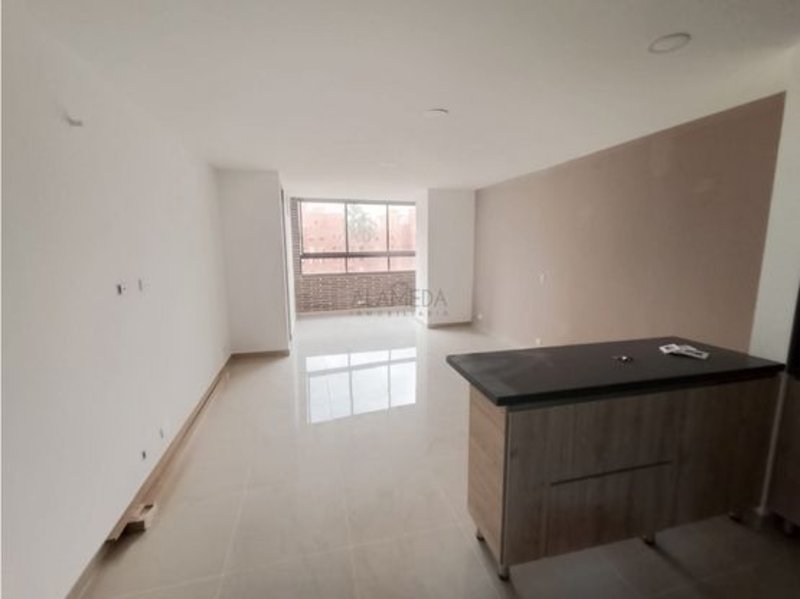 Apto-Loft disponible para Venta en Medellin Laureles Foto numero 1