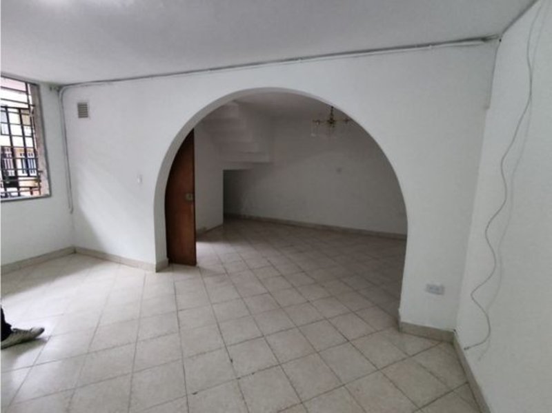 Casa disponible para Venta en Medellin Belen Las Playas Foto numero 1