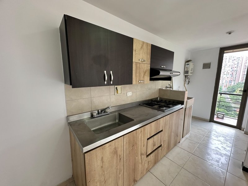 Apartamento disponible para Arriendo en Medellin Poblado Foto numero 1