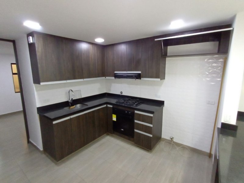 Casa disponible para Arriendo en Medellin Belen Foto numero 1